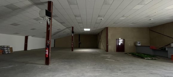 Коммерческая недвижимость с 1 спальней в Лавардак, Франция № 206662 2