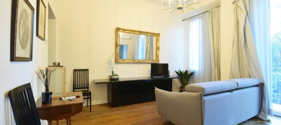 3 bedrooms Apartment in Florence, Italy No. 355913 23