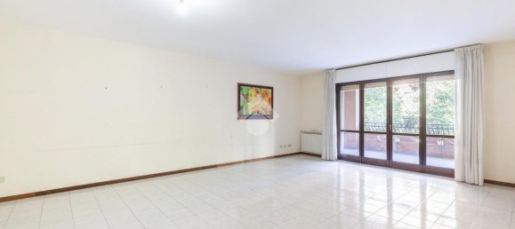 Apartamento de 4 divisões em Rome, Italy N.º 4756 2