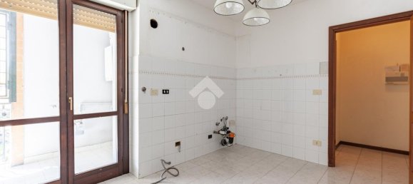 Apartamento de 4 divisões em Rome, Italy N.º 4756 9
