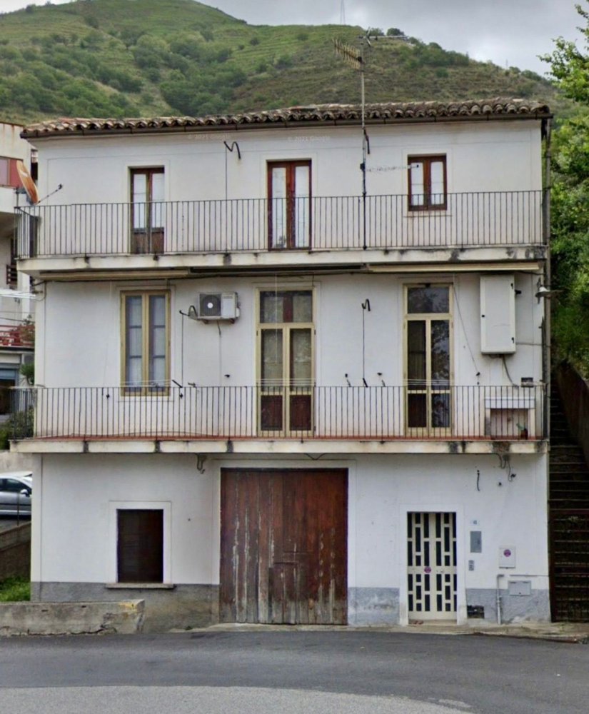 3-Zimmer Haus in Paola, Italy, Nr. 255331