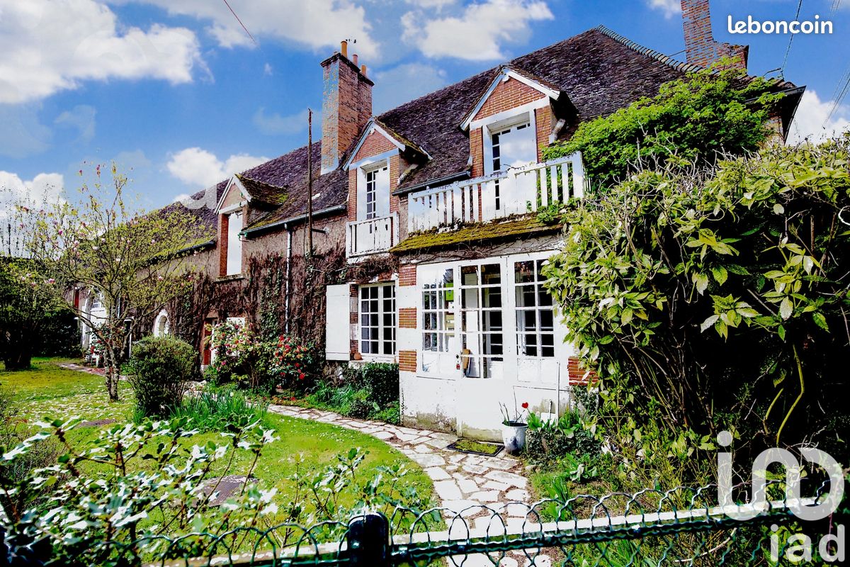 3 Schlafzimmer Haus in Saint-Maurice-sur-Fessard, France, Nr. 212646