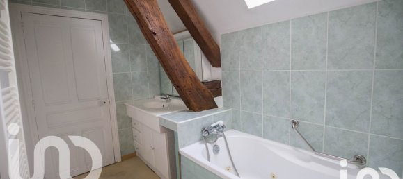 3 Schlafzimmer Haus in Saint-Maurice-sur-Fessard, France, Nr. 212646 8