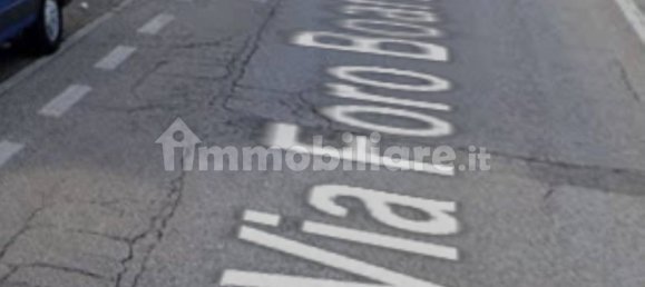 Гараж с 1 комнатой в Луго, Италия № 13993 8