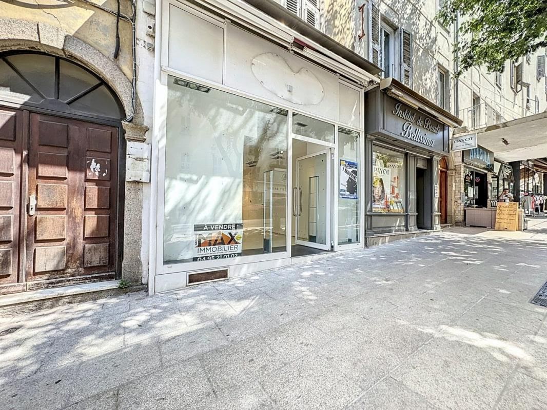 52m² Commercial property in Ajaccio, France No. 249982