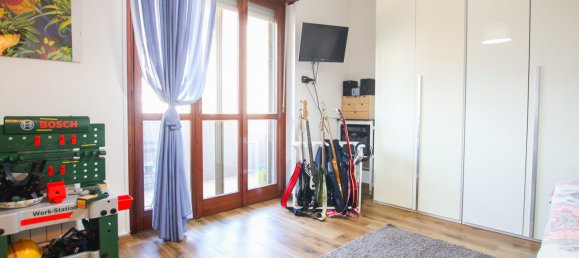 2 bedrooms Apartment in Novara, Italy No. 301825 15