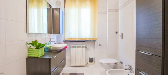 2 bedrooms Apartment in Novara, Italy No. 301825 12