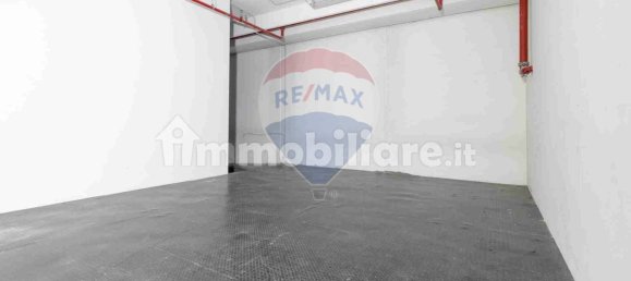3 rooms Commercial property in Tradate, Italy No. 235093 19