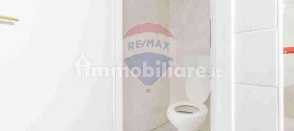 3 rooms Commercial property in Tradate, Italy No. 235093 11