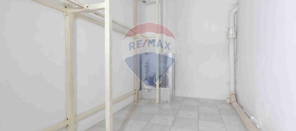 3 rooms Commercial property in Tradate, Italy No. 235093 17
