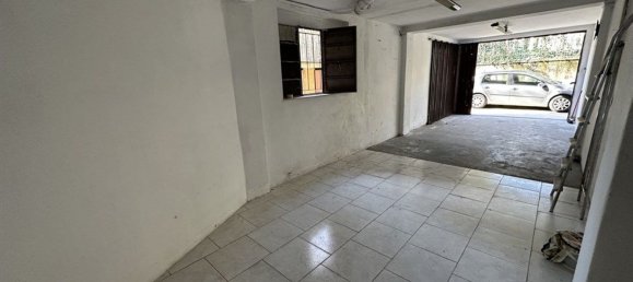 70m² Warehouse in Cinisello Balsamo, Italy No. 232084 5