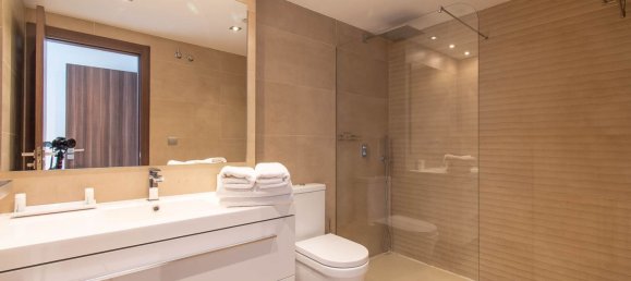 3 غرف نوم بانتهاوس في Marbella, Spain رقم 146660 18