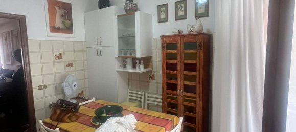 Studio in Carrara, Italy No. 284288 7
