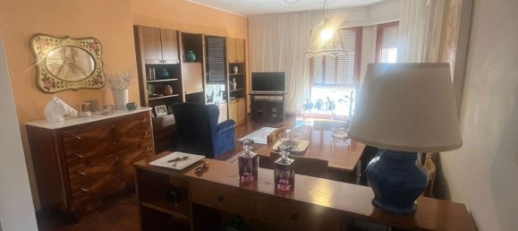 Studio in Carrara, Italy No. 284288 2