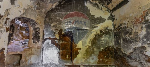 Дом с 4 спальнями в Нойкаттаро, Италия № 353271 15