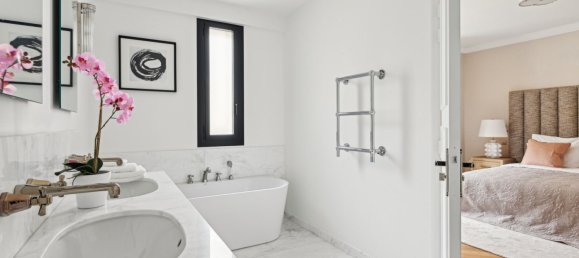 Apartamento de 4 dormitorios en Paris, France No. 172258 18