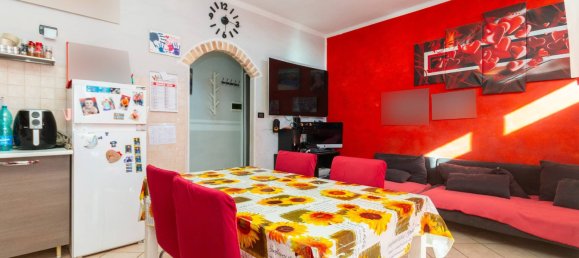 2 bedrooms Apartment in Rivoli, Italy No. 55330 4