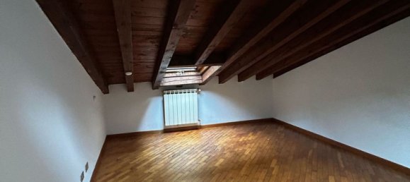 Apartamento de 3 divisões em Brescia, Italy N.º 4977 5