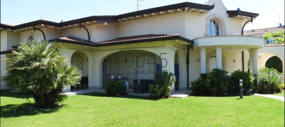 8 Schlafzimmer Villa in Forte dei Marmi, Italy, Nr. 404437 3
