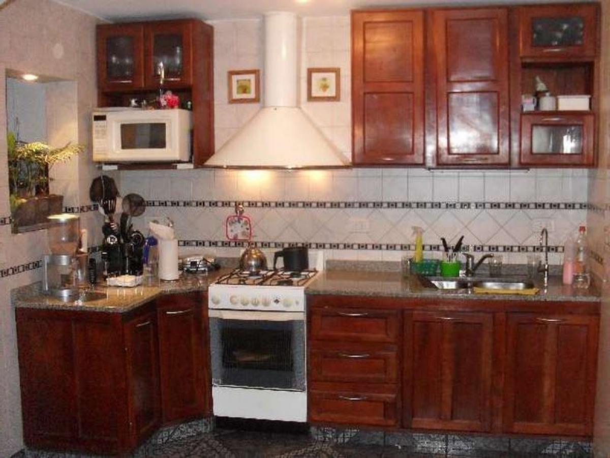 Дом с 2 спальнями в Bermudez, Аргентина № 6502