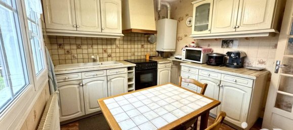 4 bedrooms House in Dordives, France No. 210806 5