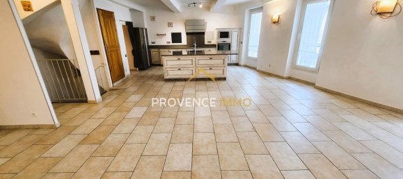 Adosado de 3 dormitorios en Oraison, France No. 339844 2