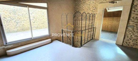 Adosado de 3 dormitorios en Oraison, France No. 339844 16