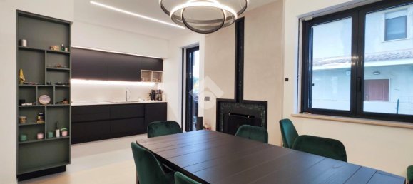 Apartamento de 5 divisões em Città Sant'Angelo, Italy N.º 104117 5