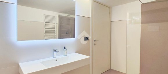 Apartamento de 5 divisões em Città Sant'Angelo, Italy N.º 104117 20