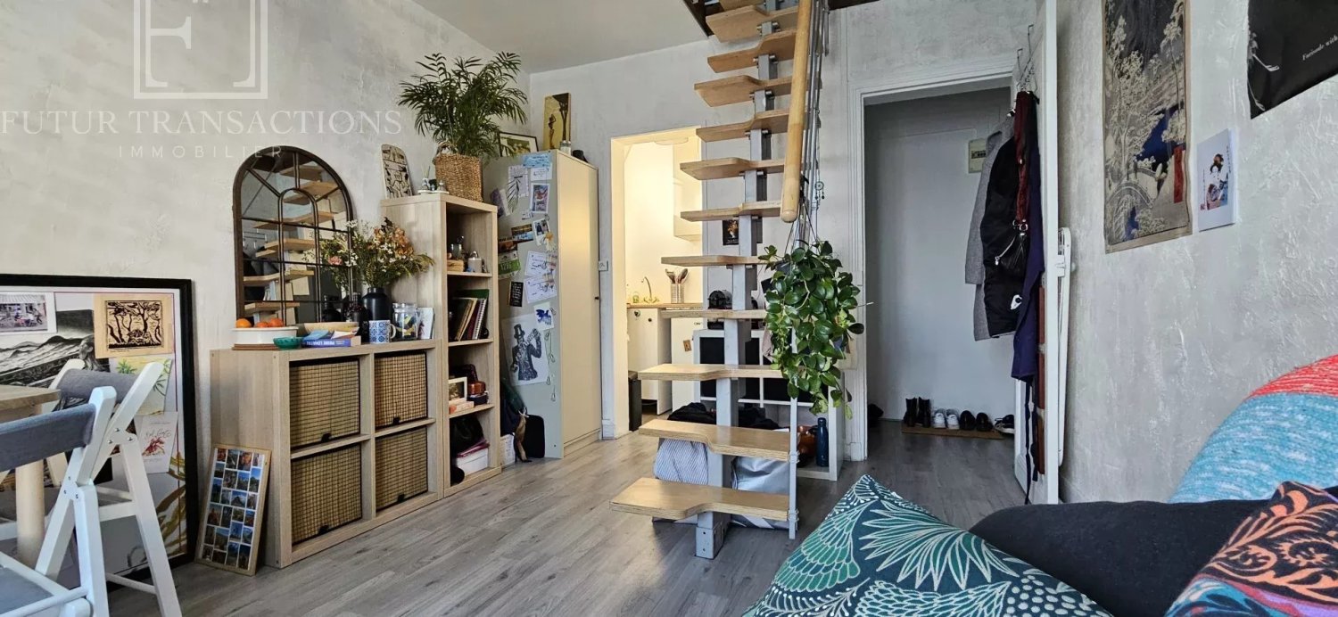 Studio in Colombes, France, Nr. 142257