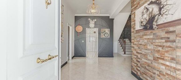 2 bedrooms Villa in Loures, Portugal No. 53099 2