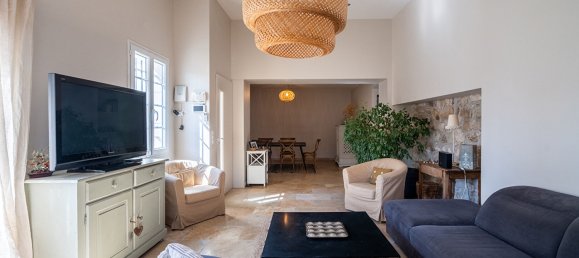 3 bedrooms Townhouse in Molleges, France No. 192025 5