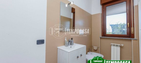 Дом с 2 спальнями в Трово, Италия № 292023 13