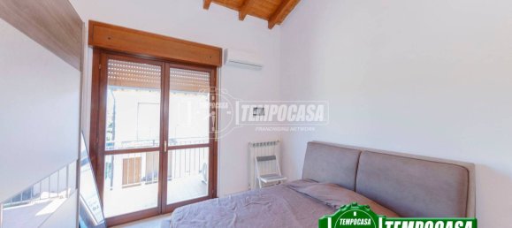 Дом с 2 спальнями в Трово, Италия № 292023 8