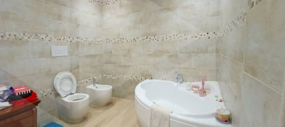 3 rooms Apartment in Molise, Italy No. 21674 8