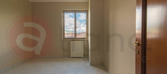 3 Schlafzimmer Wohnung in Roccasecca, Italy, Nr. 87535 30
