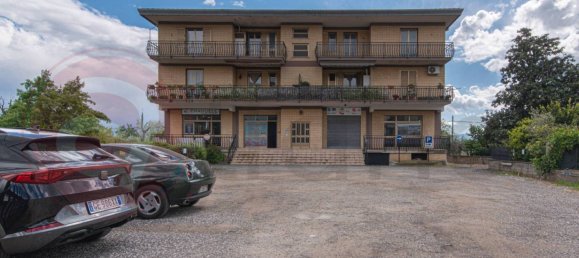 3 Schlafzimmer Wohnung in Roccasecca, Italy, Nr. 87535 46