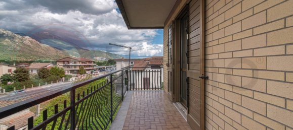 3 Schlafzimmer Wohnung in Roccasecca, Italy, Nr. 87535 15