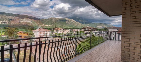 3 Schlafzimmer Wohnung in Roccasecca, Italy, Nr. 87535 45