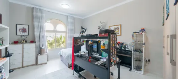 4 bedrooms Villa for sale in Dubai Land, Dubai, UAE № 108348 17