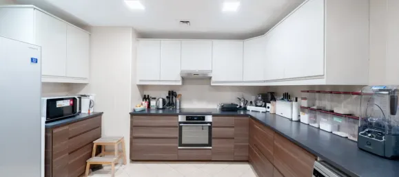 4 bedrooms Villa for sale in Dubai Land, Dubai, UAE № 108348 8