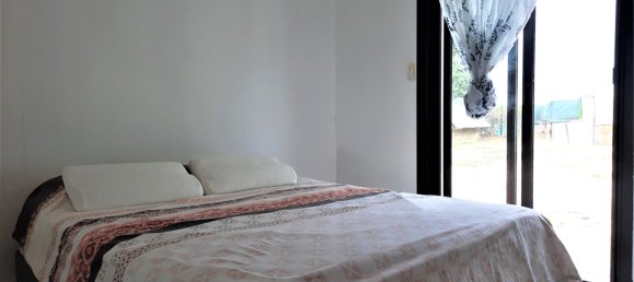 Propiedad comercial de 3 dormitorios en Montjoire, France No. 1887 8