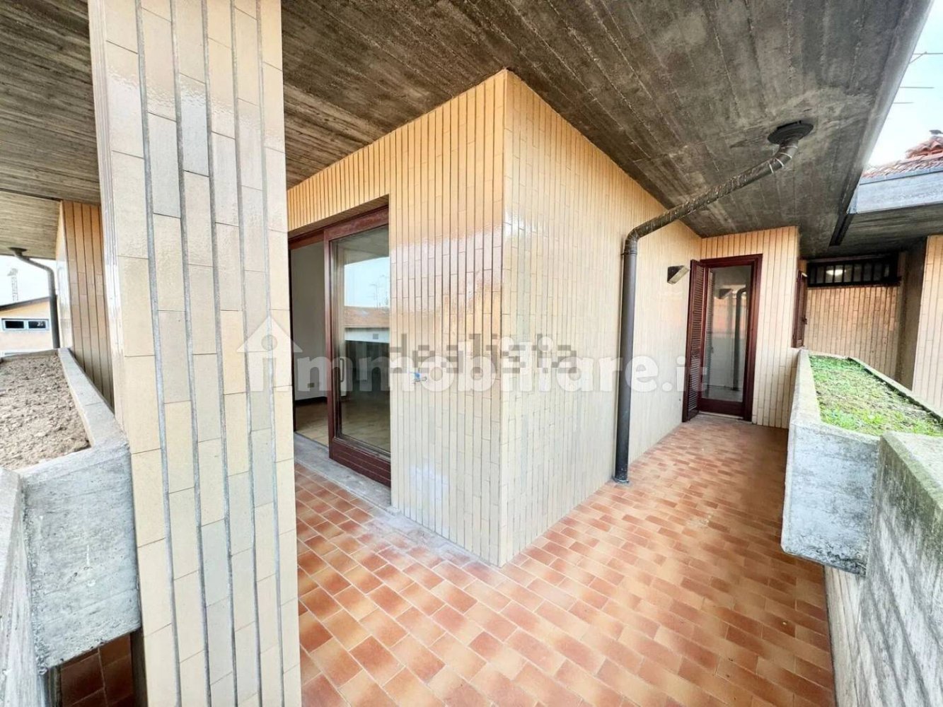 3 غرف نوم شقة في Castrezzato, Italy رقم 264669