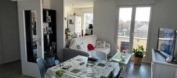 2 Schlafzimmer Wohnung in Luce, France, Nr. 67302 6