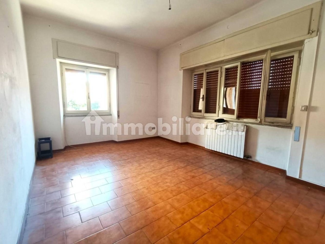 2 bedrooms Apartment in Massa, Italy No. 283126