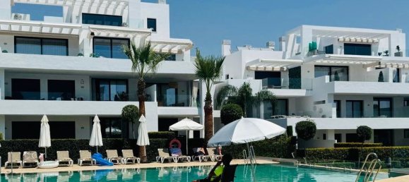 Квартира с 2 спальнями в Эстепона, Испания № 181078 10