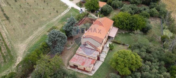 4 bedrooms Apartment in San Marcello, Italy No. 318884 6