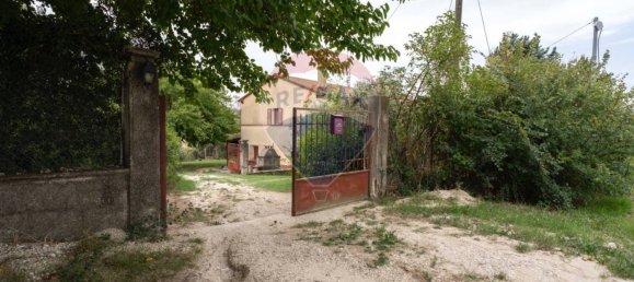 4 bedrooms Apartment in San Marcello, Italy No. 318884 9