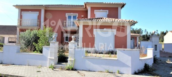 Casa de 7 dormitorios en Leiria, Portugal No. 152720 2