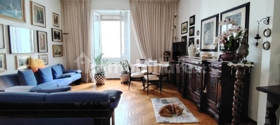 2 bedrooms Apartment in Milan, Italy No. 372173 4